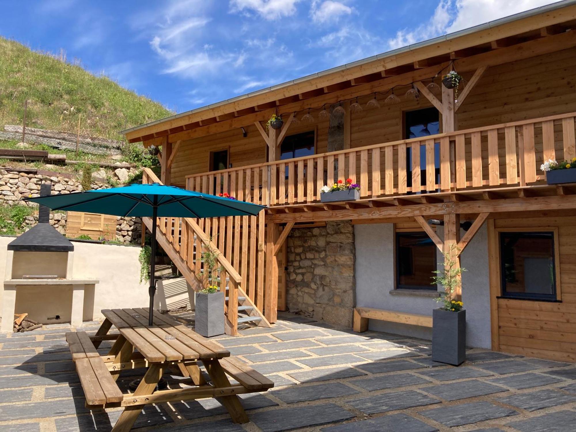 Grange Nere Le Clos Des Ours Matemale Esterno foto